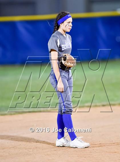 Thumbnail 3 in South San Antonio vs George West (South San Tournament) photogallery.