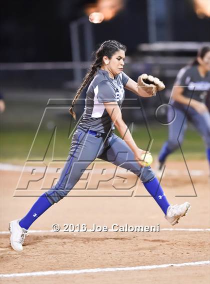 Thumbnail 3 in South San Antonio vs George West (South San Tournament) photogallery.
