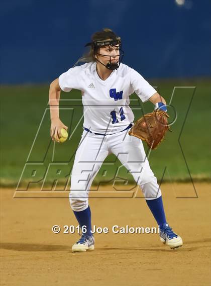 Thumbnail 1 in South San Antonio vs George West (South San Tournament) photogallery.