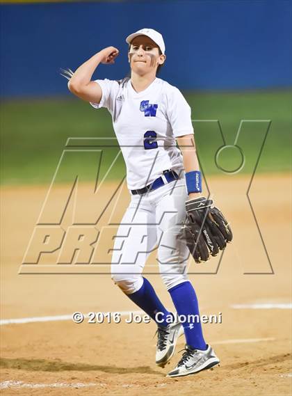 Thumbnail 1 in South San Antonio vs George West (South San Tournament) photogallery.
