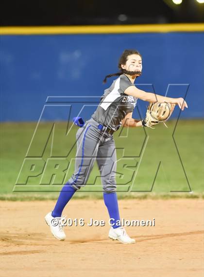 Thumbnail 1 in South San Antonio vs George West (South San Tournament) photogallery.