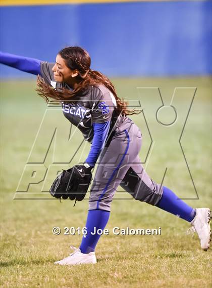 Thumbnail 3 in South San Antonio vs George West (South San Tournament) photogallery.