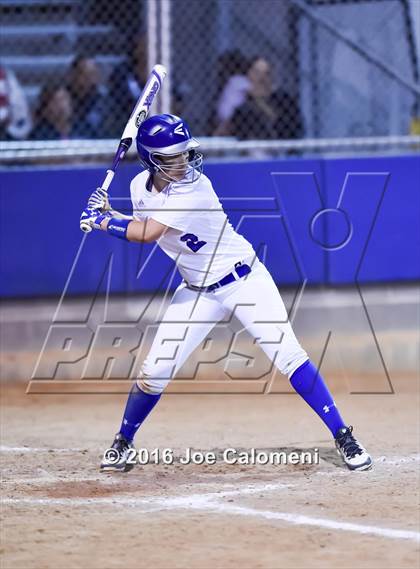 Thumbnail 2 in South San Antonio vs George West (South San Tournament) photogallery.