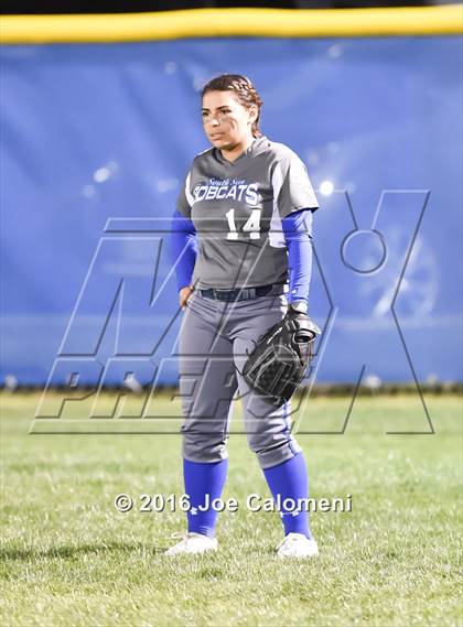 Thumbnail 3 in South San Antonio vs George West (South San Tournament) photogallery.