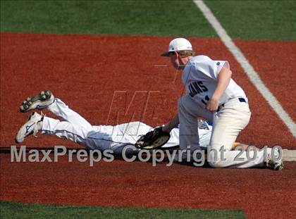 Thumbnail 3 in Cary-Grove v. Warren (Miners Spring Classic) photogallery.