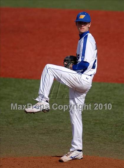 Thumbnail 2 in Cary-Grove v. Warren (Miners Spring Classic) photogallery.