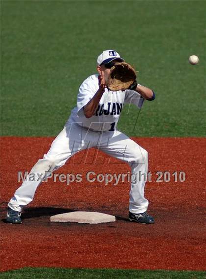 Thumbnail 3 in Cary-Grove v. Warren (Miners Spring Classic) photogallery.