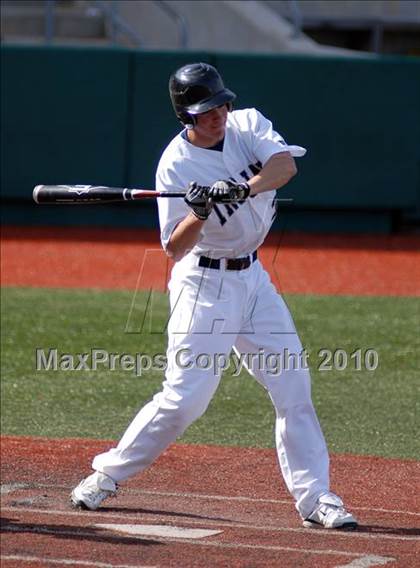 Thumbnail 2 in Cary-Grove v. Warren (Miners Spring Classic) photogallery.