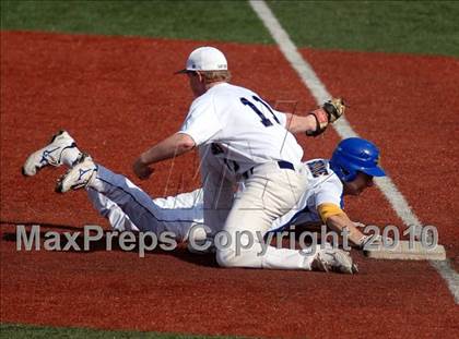 Thumbnail 1 in Cary-Grove v. Warren (Miners Spring Classic) photogallery.