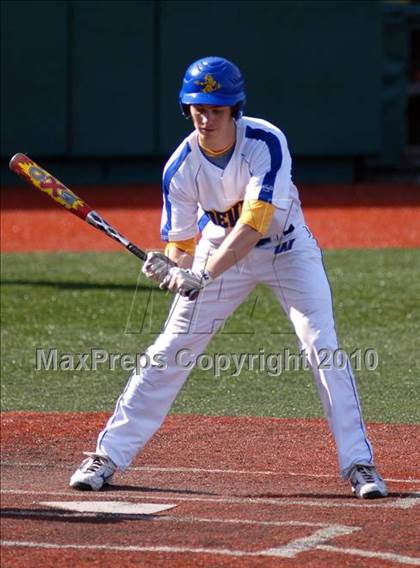 Thumbnail 2 in Cary-Grove v. Warren (Miners Spring Classic) photogallery.