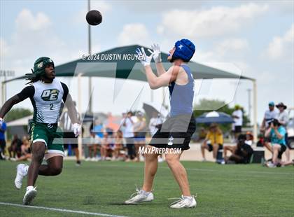 Thumbnail 3 in DeSoto vs. Anderson (Texas State 7 on 7 Tournament Final) photogallery.