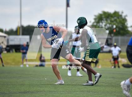 Thumbnail 3 in DeSoto vs. Anderson (Texas State 7 on 7 Tournament Final) photogallery.