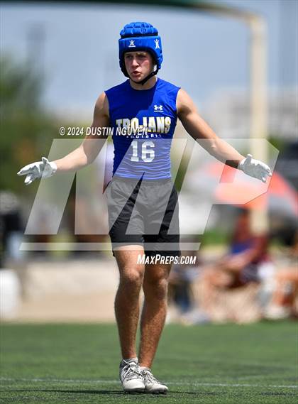 Thumbnail 3 in DeSoto vs. Anderson (Texas State 7 on 7 Tournament Final) photogallery.