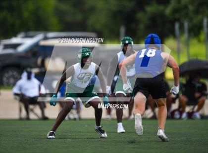 Thumbnail 1 in DeSoto vs. Anderson (Texas State 7 on 7 Tournament Final) photogallery.