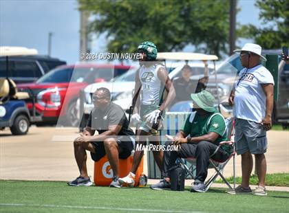 Thumbnail 1 in DeSoto vs. Anderson (Texas State 7 on 7 Tournament Final) photogallery.