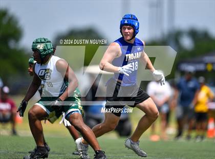 Thumbnail 1 in DeSoto vs. Anderson (Texas State 7 on 7 Tournament Final) photogallery.