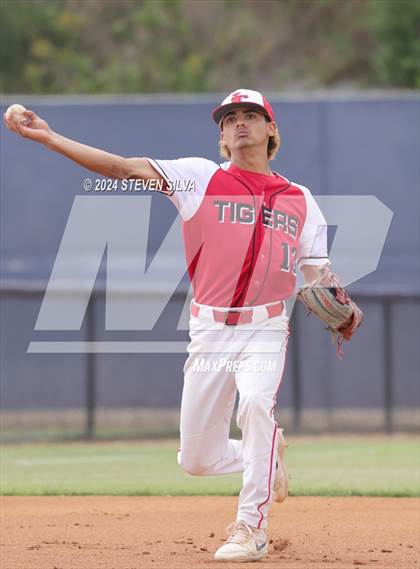Thumbnail 2 in Imperial vs. University City (CIF SDS Division 4 Final) photogallery.