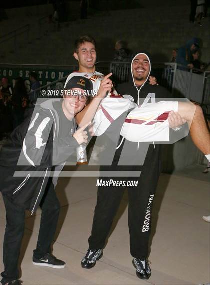 Thumbnail 2 in La Costa Canyon vs. Torrey Pines (CIF SDS Open Division Final) photogallery.