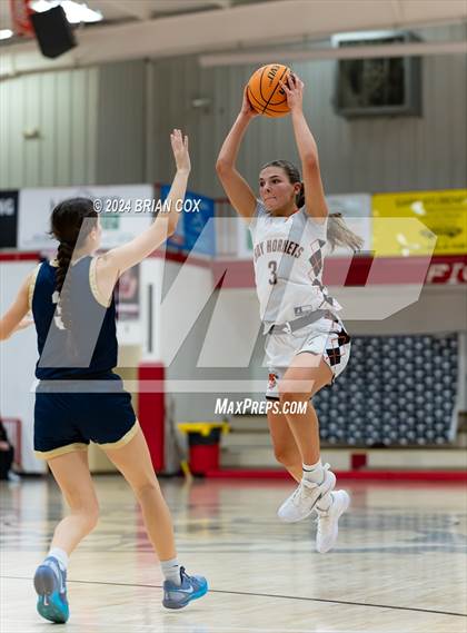 Thumbnail 1 in Harrisburg vs Southside (Billy Ply Classic) photogallery.