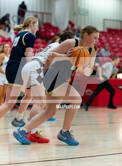 Thumbnail 3 in Harrisburg vs Southside (Billy Ply Classic) photogallery.