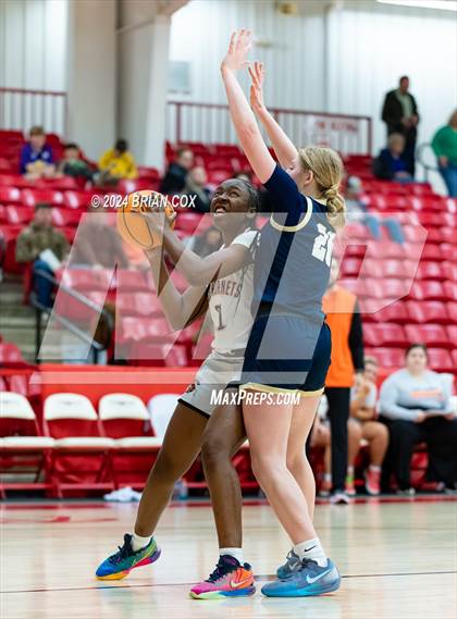 Thumbnail 3 in Harrisburg vs Southside (Billy Ply Classic) photogallery.