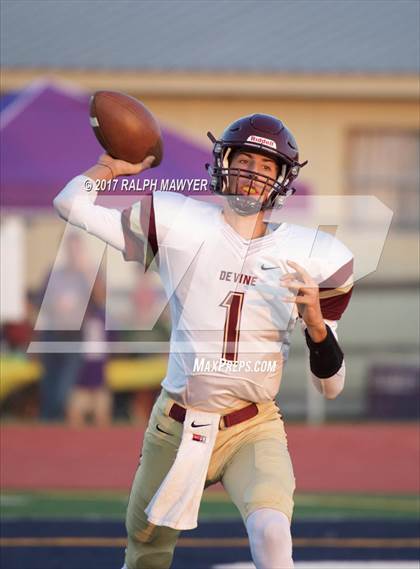 Thumbnail 3 in Devine @ Boerne photogallery.