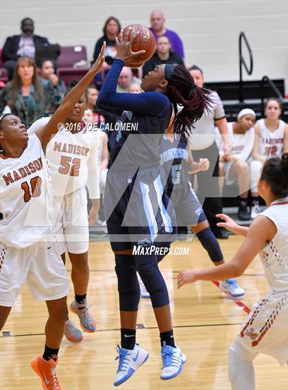 Thumbnail 2 in Madison vs Johnson [Claudia Taylor] photogallery.