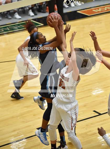 Thumbnail 2 in Madison vs Johnson [Claudia Taylor] photogallery.