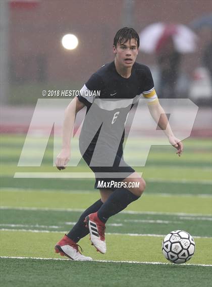 Thumbnail 3 in Loyola @ San Clemente (CIF SoCal D1 Regional Final) photogallery.
