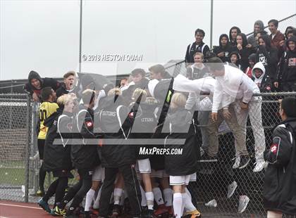 Thumbnail 3 in Loyola @ San Clemente (CIF SoCal D1 Regional Final) photogallery.