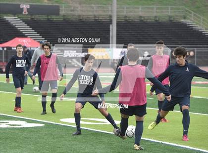 Thumbnail 2 in Loyola @ San Clemente (CIF SoCal D1 Regional Final) photogallery.