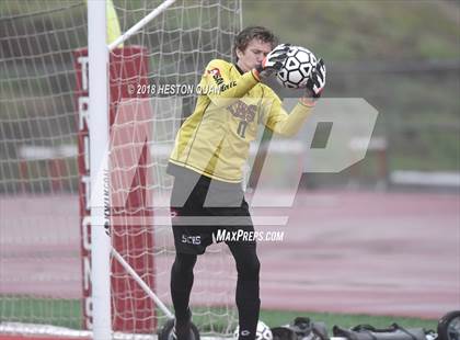 Thumbnail 3 in Loyola @ San Clemente (CIF SoCal D1 Regional Final) photogallery.