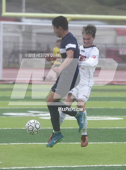 Thumbnail 3 in Loyola @ San Clemente (CIF SoCal D1 Regional Final) photogallery.
