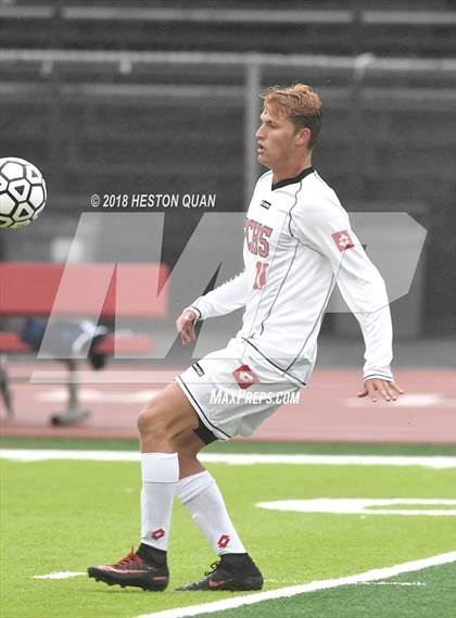 Thumbnail 2 in Loyola @ San Clemente (CIF SoCal D1 Regional Final) photogallery.