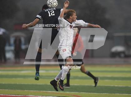 Thumbnail 3 in Loyola @ San Clemente (CIF SoCal D1 Regional Final) photogallery.
