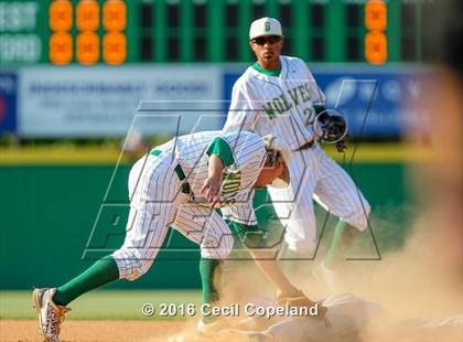 Thumbnail 2 in Locust Grove vs. Buford (GHSA 4A Final - Game 3) photogallery.