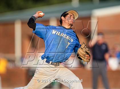 Thumbnail 1 in Locust Grove vs. Buford (GHSA 4A Final - Game 3) photogallery.