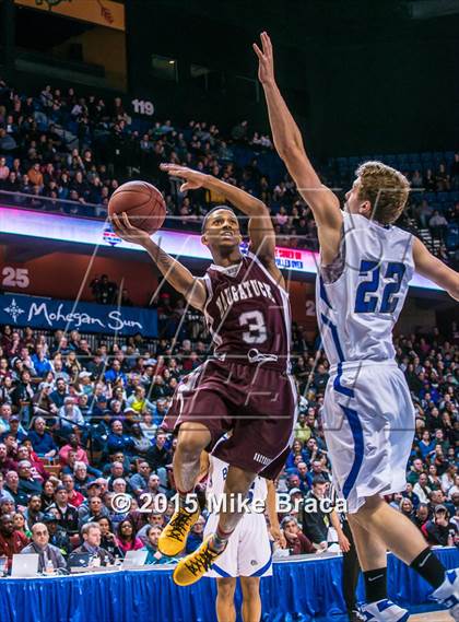 Thumbnail 2 in Naugatuck vs. Bunnell (CIAC Class L Final) photogallery.