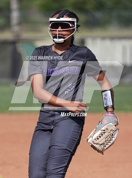 Thumbnail 3 in Franklin @ Monterey Trail photogallery.