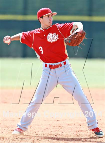 Thumbnail 2 in Orange Lutheran vs. Venice (National High School Invitational) photogallery.