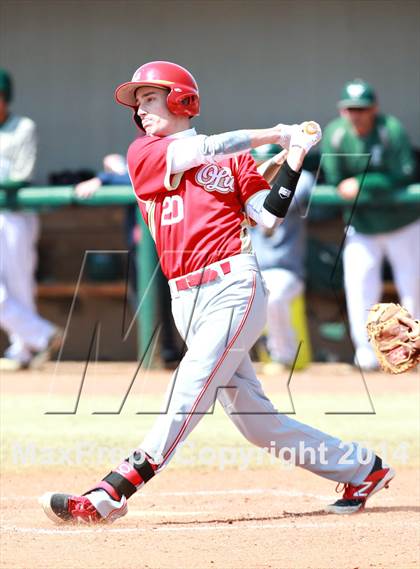 Thumbnail 2 in Orange Lutheran vs. Venice (National High School Invitational) photogallery.
