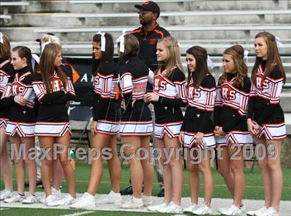 Thumbnail 3 in La Vega vs. Gilmer (Texas 3A Region III Area Playoffs) photogallery.