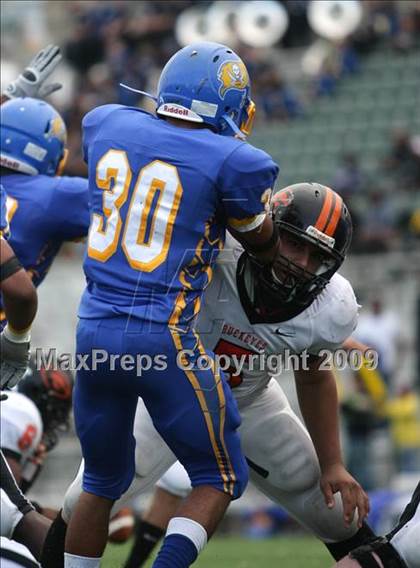 Thumbnail 1 in La Vega vs. Gilmer (Texas 3A Region III Area Playoffs) photogallery.