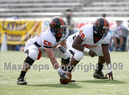 Thumbnail 3 in La Vega vs. Gilmer (Texas 3A Region III Area Playoffs) photogallery.