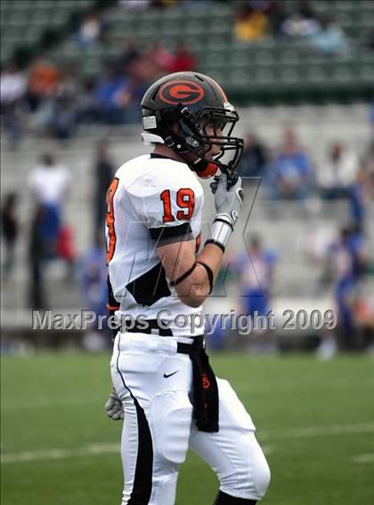Thumbnail 1 in La Vega vs. Gilmer (Texas 3A Region III Area Playoffs) photogallery.