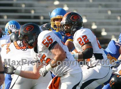 Thumbnail 1 in La Vega vs. Gilmer (Texas 3A Region III Area Playoffs) photogallery.