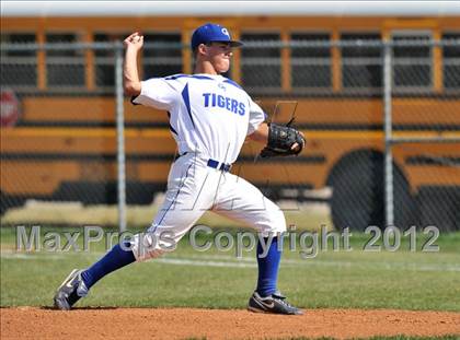 Thumbnail 3 in Celina @ Gunter photogallery.