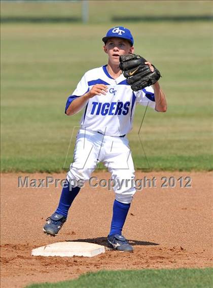 Thumbnail 2 in Celina @ Gunter photogallery.