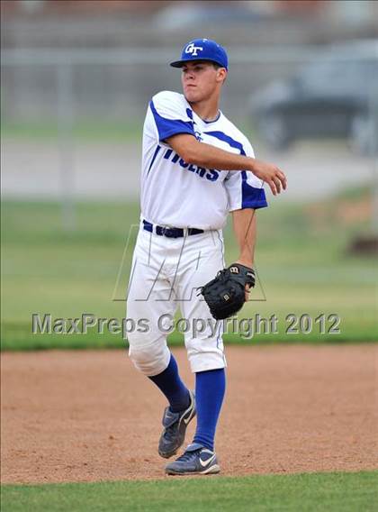 Thumbnail 3 in Celina @ Gunter photogallery.