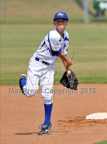 Thumbnail 3 in Celina @ Gunter photogallery.